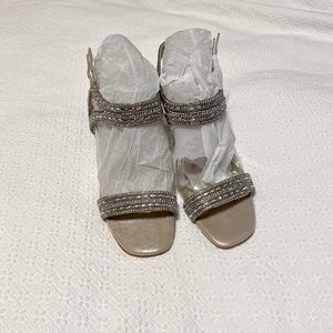 Antonio Melani women’s shoes size 7M - new in box